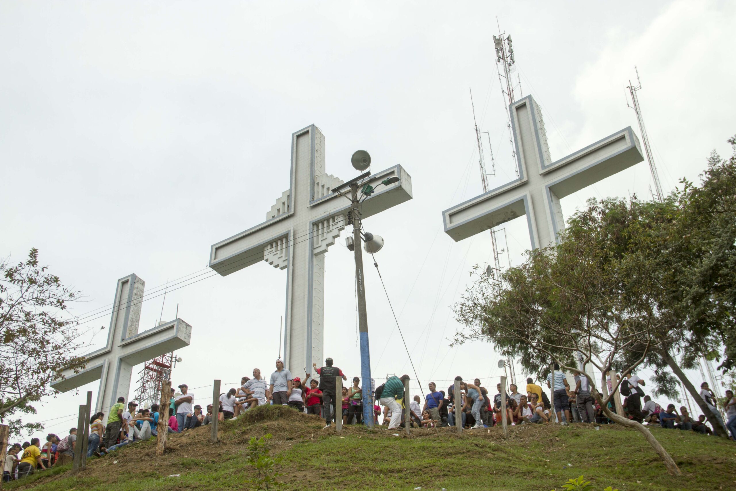 Cerro de las Tres Cruces - Cali es donde debes estar