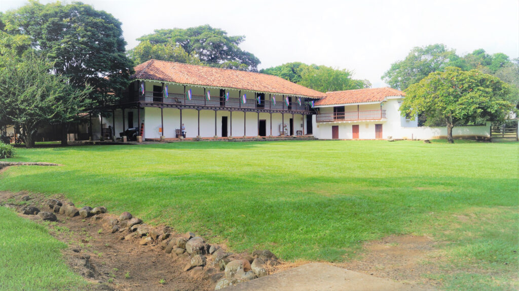 HACIENDA cañas gordas